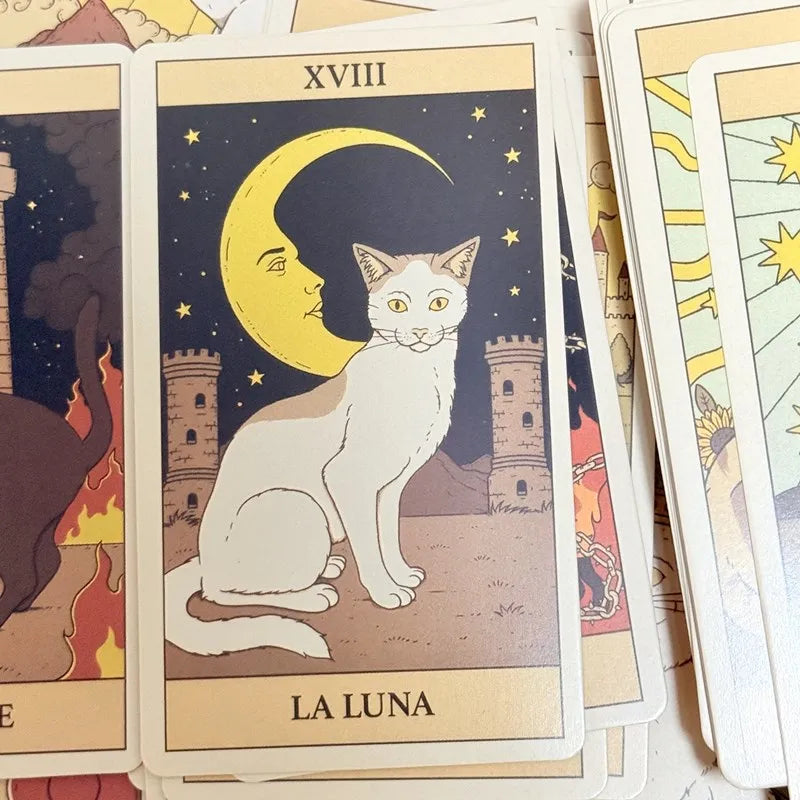 Cats Rule the Earth Tarot: 78-Card Deck and Guidebook for the Feline-Obsessed